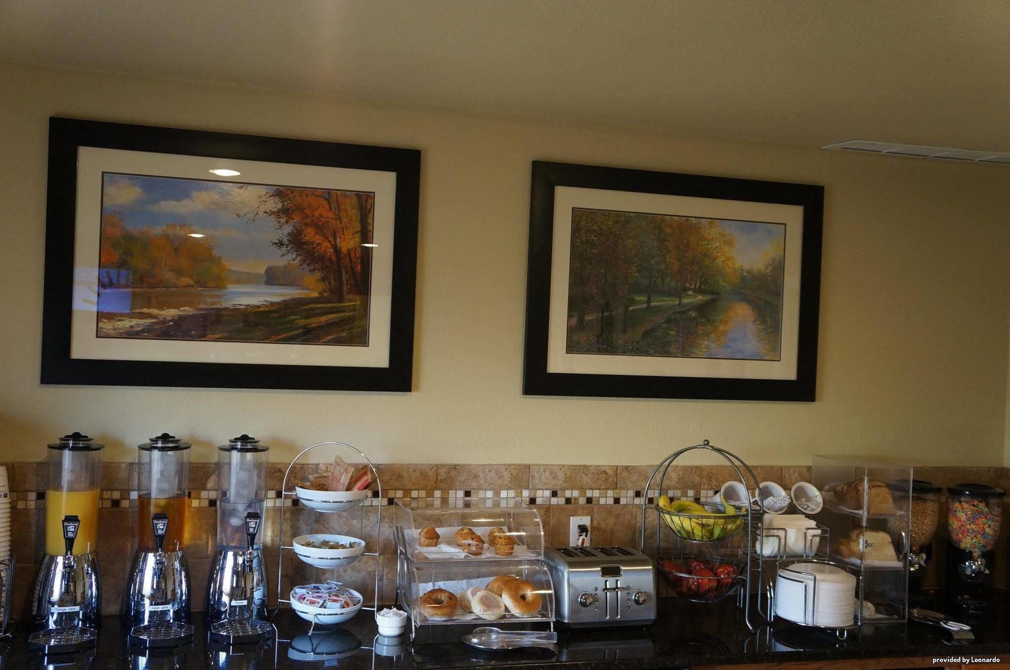 Hotel Surestay By Western Kansas Country North Kansas City