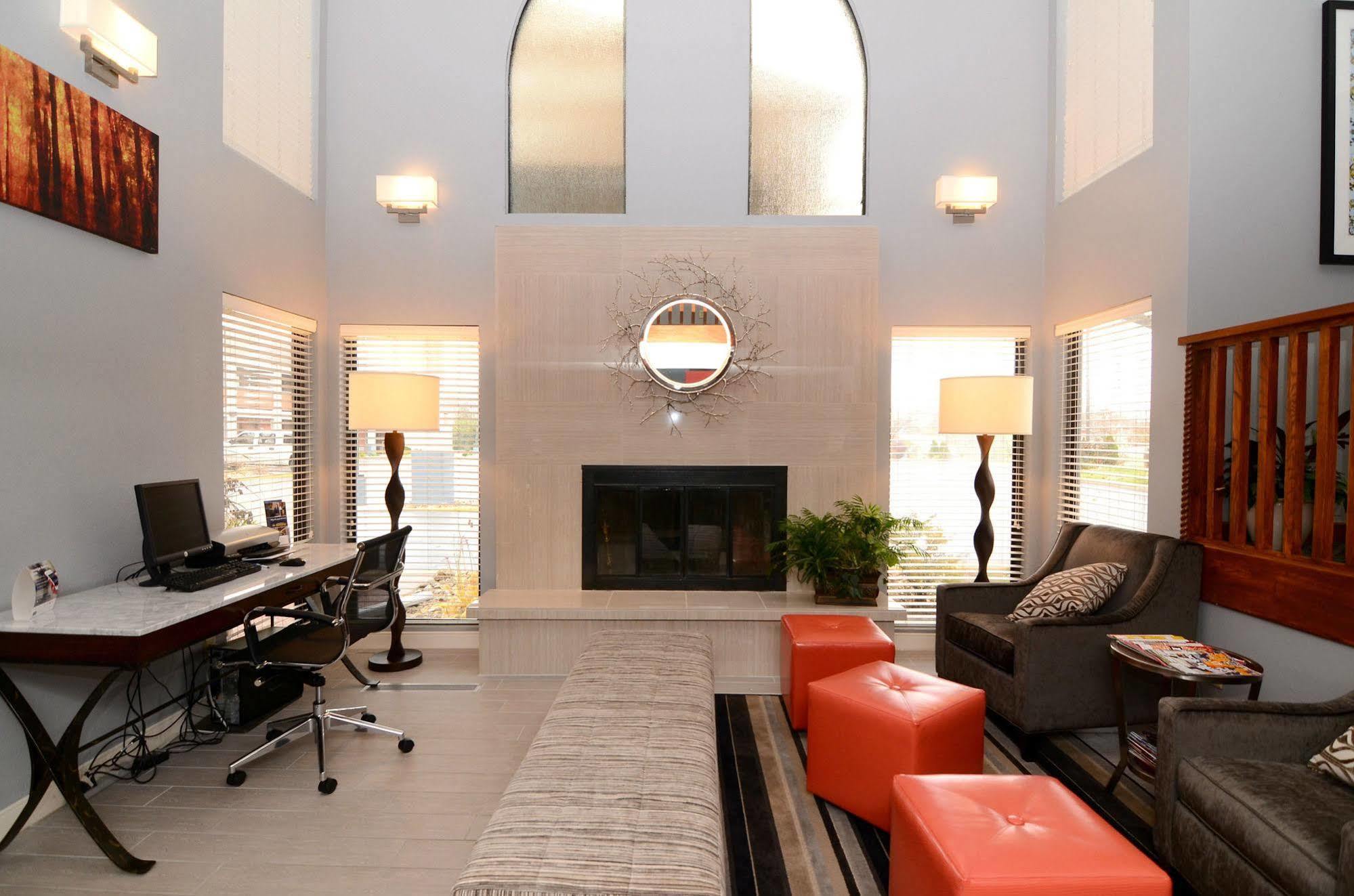 Hotel Surestay By Western Kansas Country North Kansas City